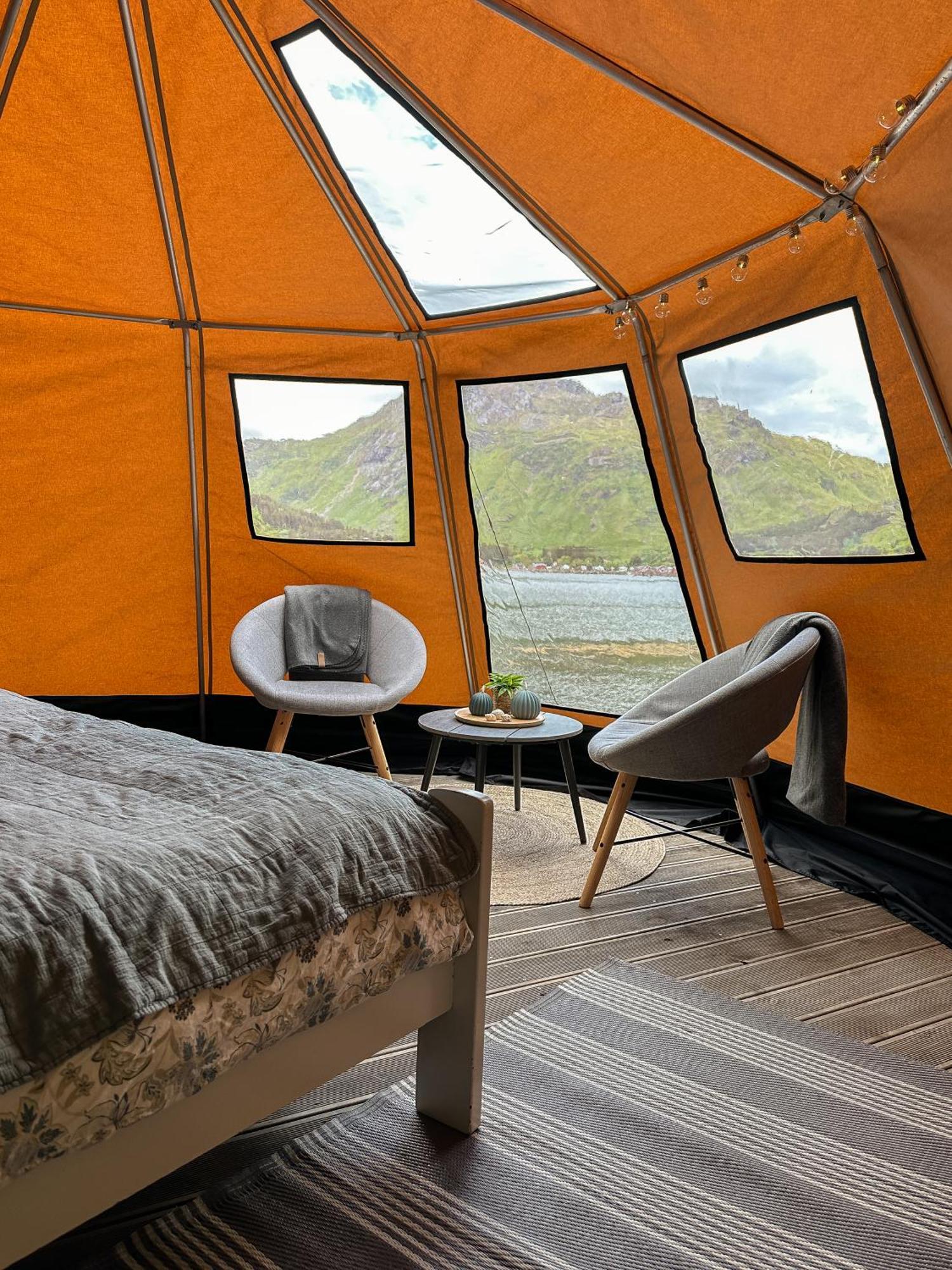 Flo Lofoten Nature Escape Valberg Bagian luar foto
