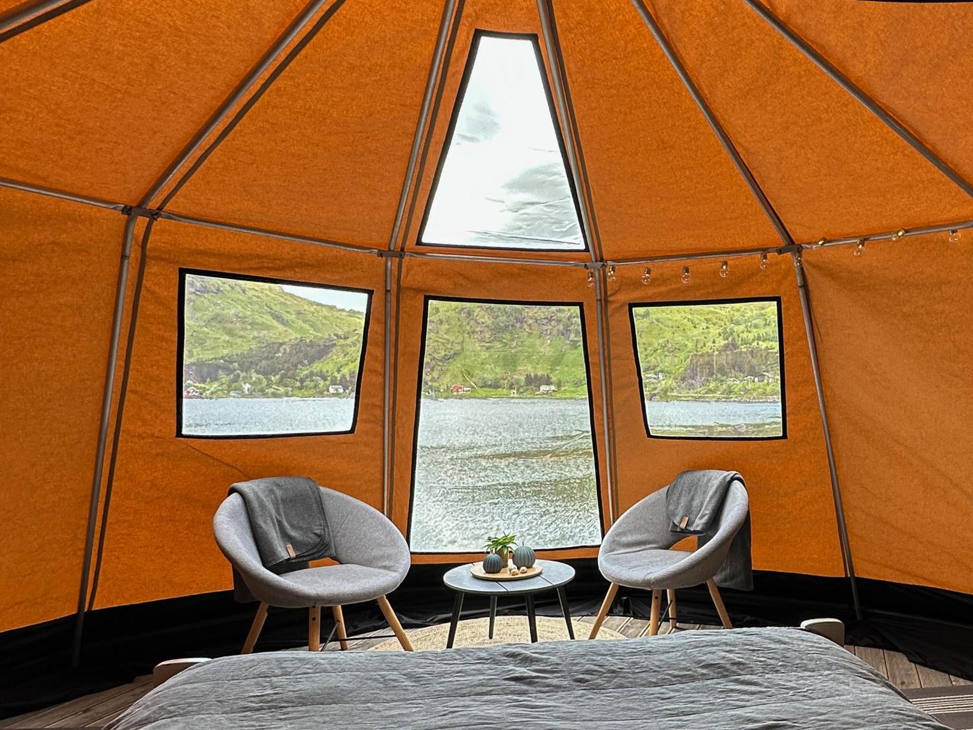 Flo Lofoten Nature Escape Valberg Bagian luar foto